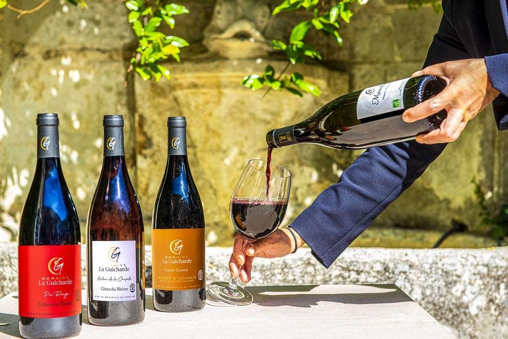 Chateau De Massillan Uchaux Restaurant bilde